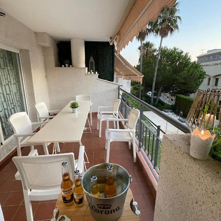 Amazing Apartment For Families Up To 6 Persons Benalmádena Exterior photo