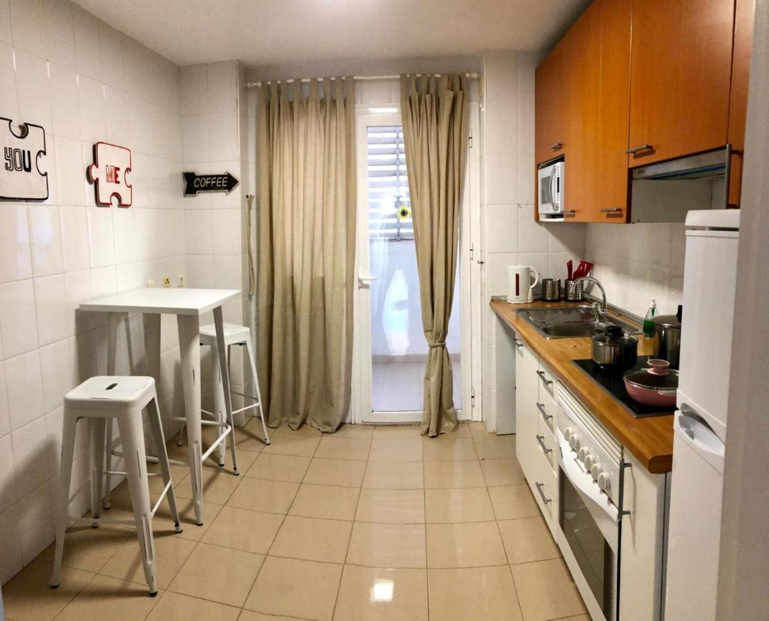 Amazing Apartment For Families Up To 6 Persons Benalmádena Exterior photo