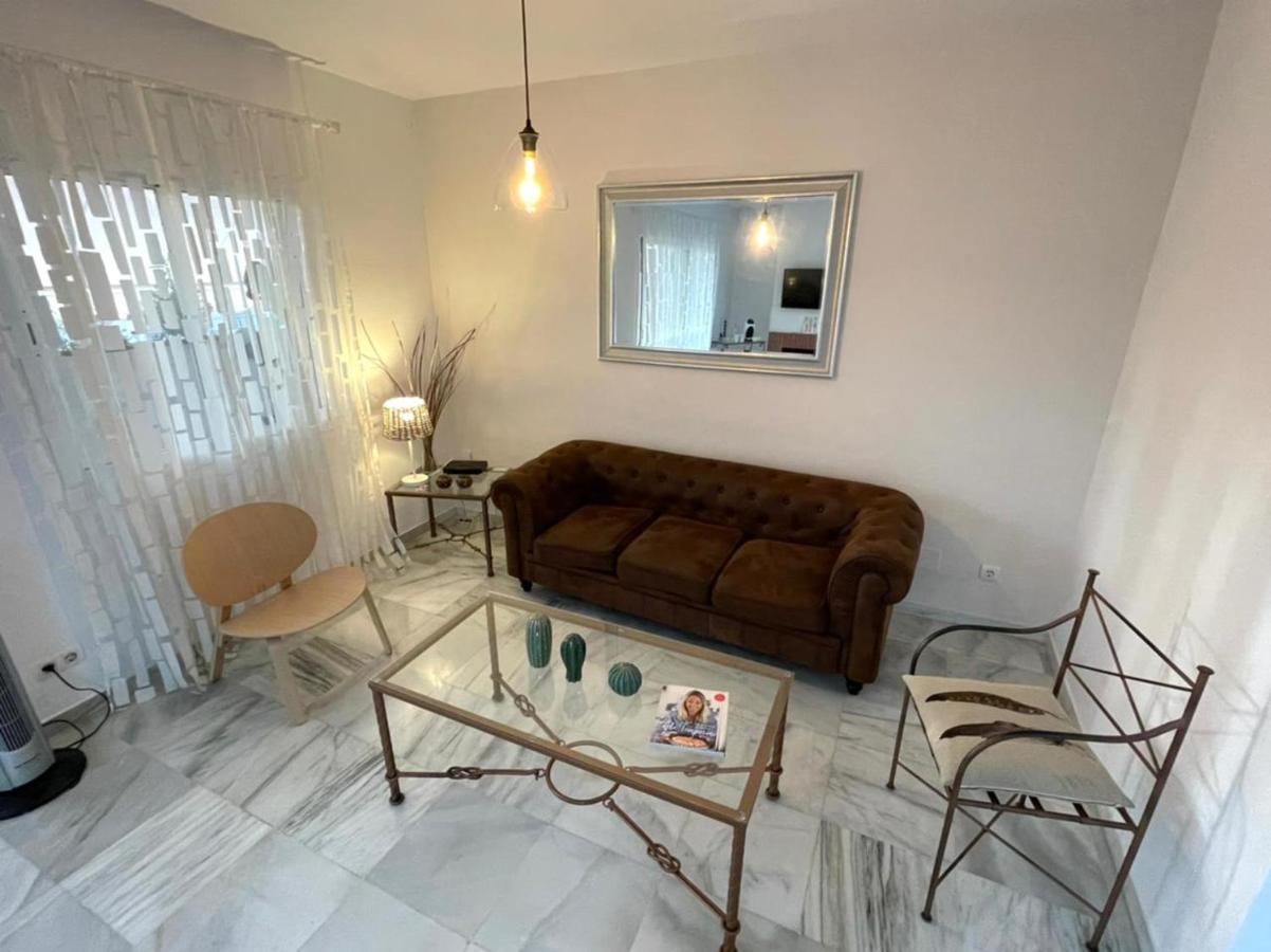 Amazing Apartment For Families Up To 6 Persons Benalmádena Exterior photo