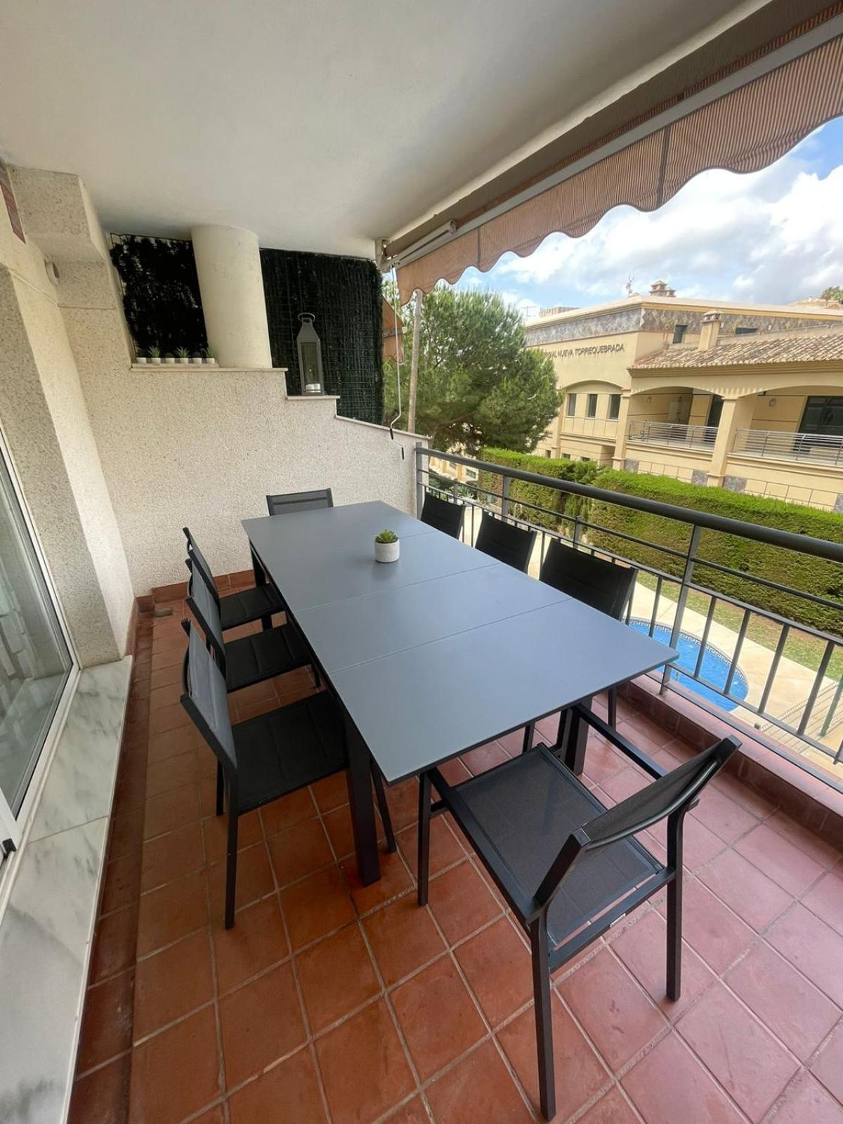 Amazing Apartment For Families Up To 6 Persons Benalmádena Exterior photo